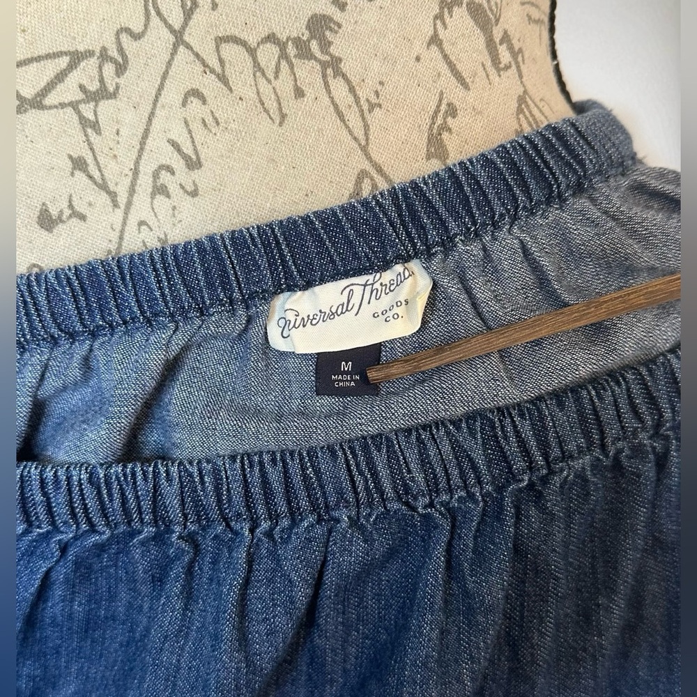 Universal Thread Off-Shoulder Chambray Denim Top - image 4